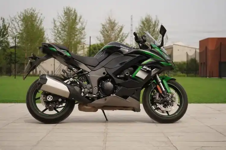 jc君测评川崎ninja1000sx全能四缸忍者