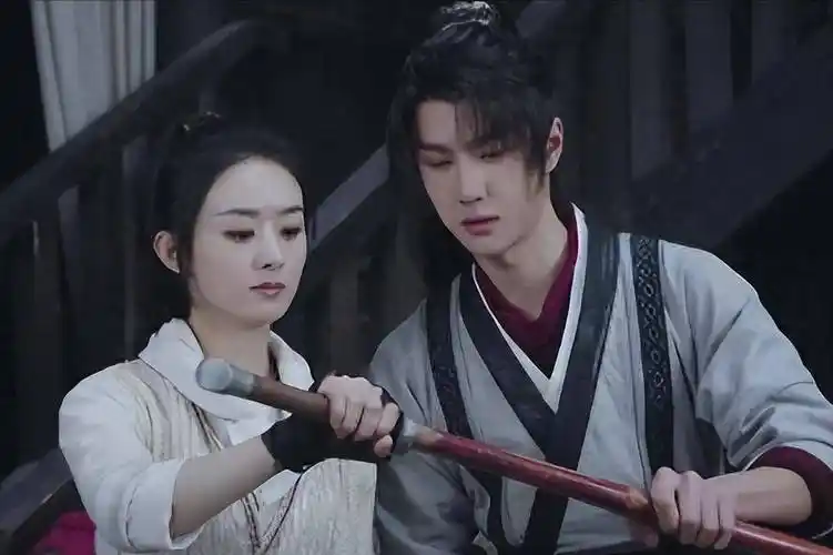 赵丽颖王一博恋爱实锤?更多细节被扒,5大巧合粉丝都觉"离谱"