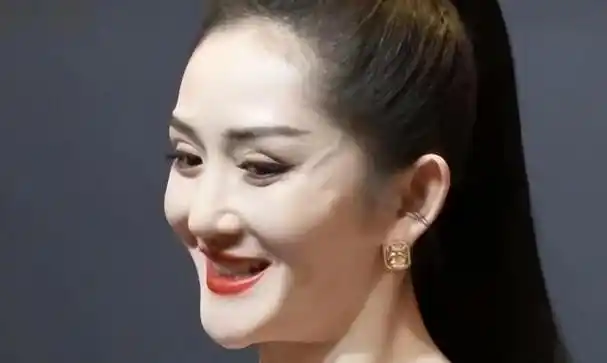 绝美神颜,惊艳生图,明星也望尘莫及