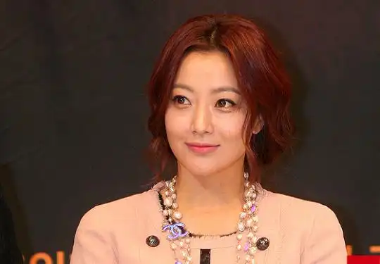 首页 韩国娱乐 >> 韩国最美女明星 top10       韩国女演员.