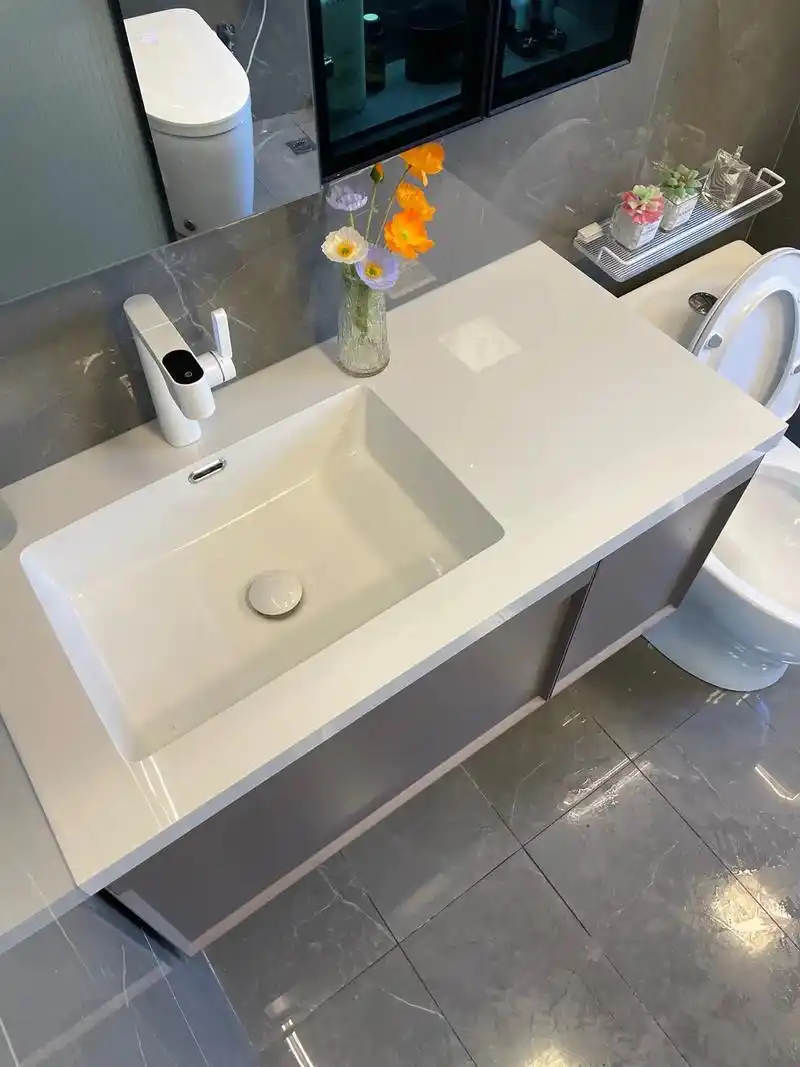 新家浴室柜网购下车