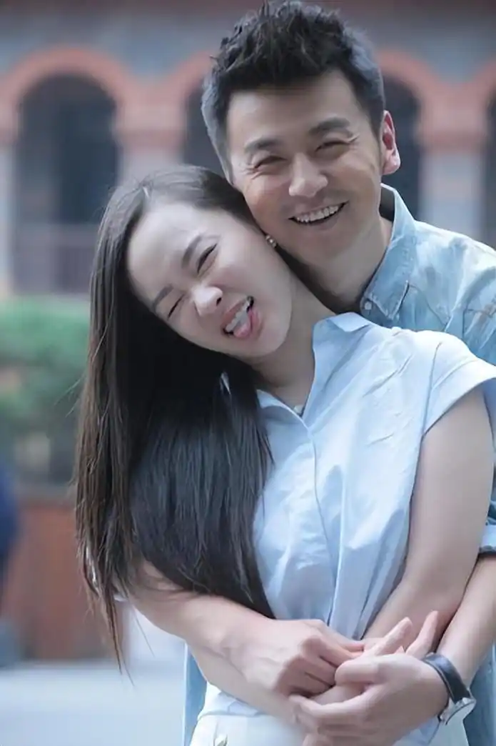 雷佳音:妻子和我挤过10平方米的屋子,我火了绝不能辜负她