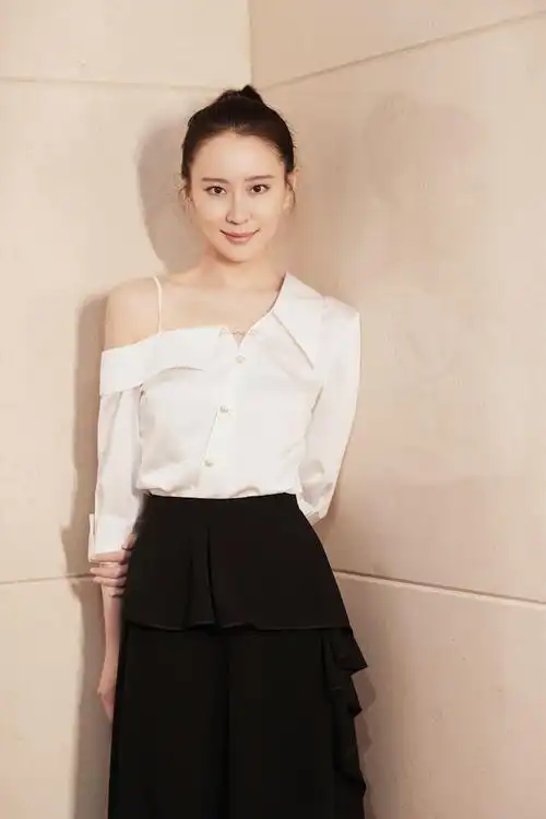 好上头绝境铸剑发布会变砸泪台王乐君喜提独立营团宠title