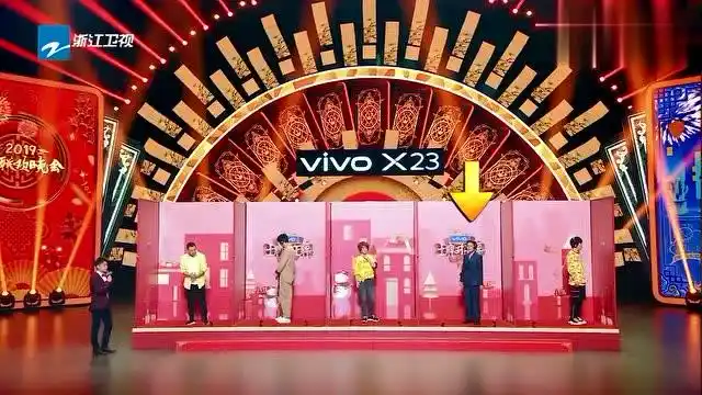 《王牌对王牌》开心麻花队玩传声筒游戏,爆笑演绎贾玲春晚小品