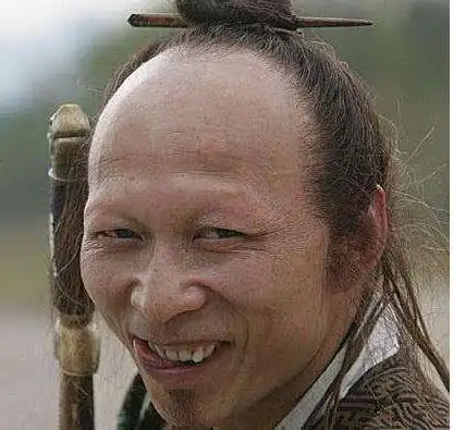 演员李明贼眉鼠眼本以为女儿很丑没想到比刘亦菲还漂亮