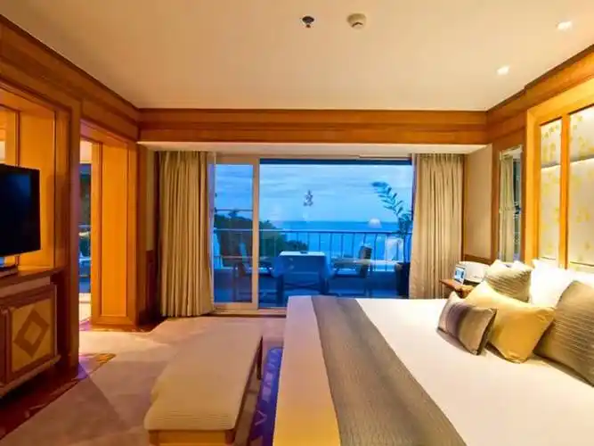 p>皇家翼套房水疗酒店位于芭堤雅,是家5星级酒店.