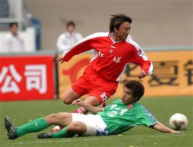 为四川队向裁判下跪却因对抗不正之风而惨遭清洗悍将太悲催