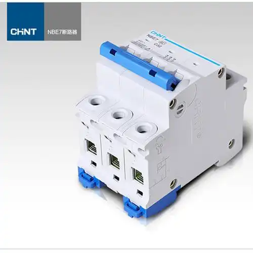 空气开关 正泰 3p 32a