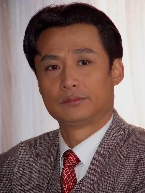 p>周野芒,1956年10月24日出生于上海,内地影视演员,毕业于 a target=