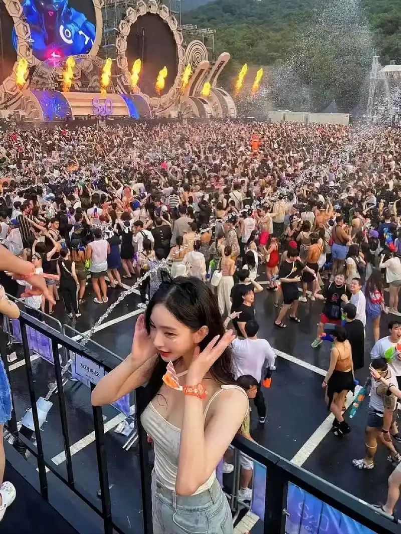 河北廊坊,水岸潮白电音节来了,早鸟票仅需29.9,还有各种表 - 抖音