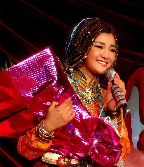 为爱改掉暴脾气做小女人