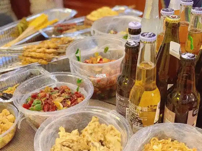 疫情在家云喝酒7869