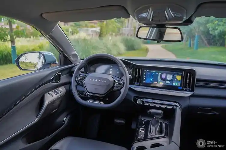 新宝骏valli(向往)上市 售7.98万元起