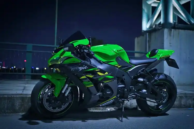 川崎大牛kawasakizx10r