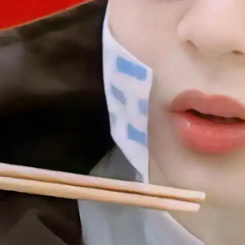 拔完智齿肿成这样合理吗刘耀文小朋友的肿猪猪脸