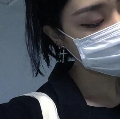 五月祫衣  发布到  口罩 图片评论 0条  收集   点赞  评论  高清女生