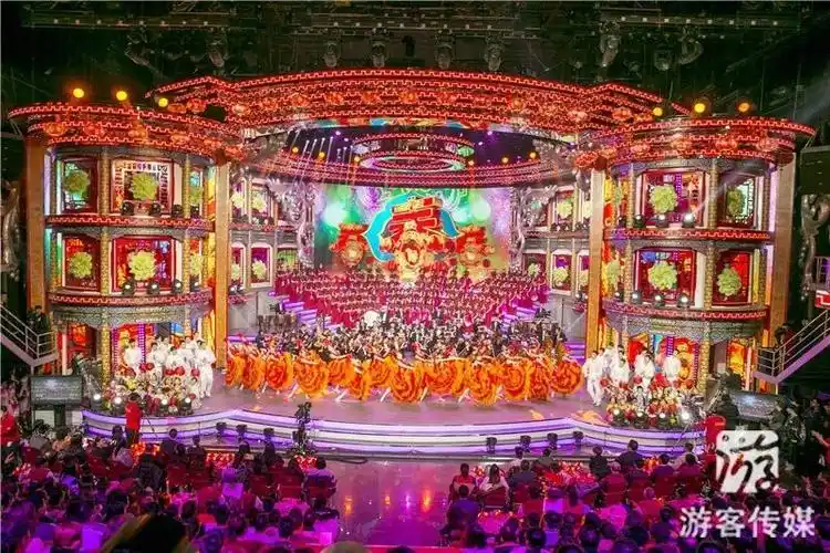 2015辽视春晚,追随着喜气洋洋的羊年步伐,呈现上一场气势恢宏,精彩