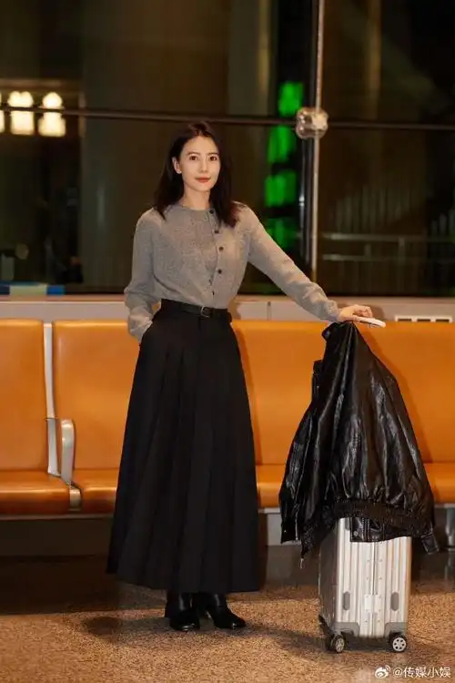 高圆圆今天穿的好温柔
