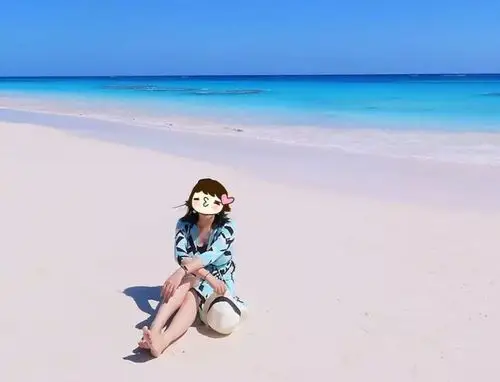 但是等到能穿比基尼那一天到来,我一定会发朋友圈(骗赞)的!