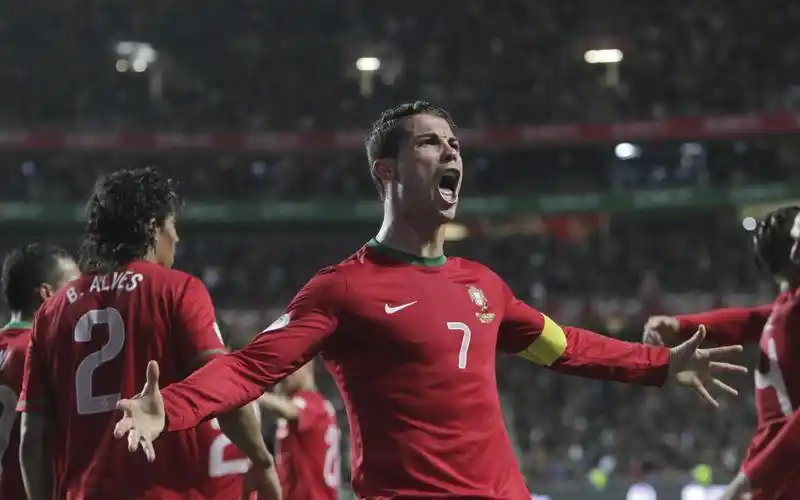 巴西世界杯c罗纳尔多,高清图片,电脑桌面-壁纸族