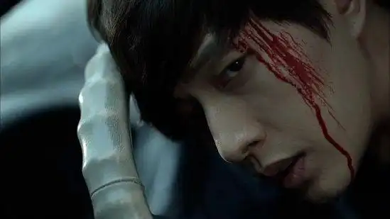 坏家伙们朴海镇演杀手冷酷眼神获网友点赞