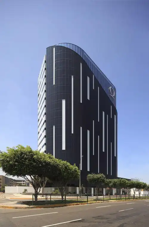 秘鲁欧米茄办公楼外观图-秘鲁欧米茄办公楼第2张图片