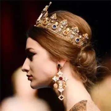 2020戴皇冠的女王唯美头像图片大全女王头像霸气十足皇冠图片精选