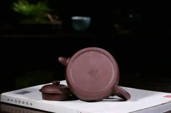 作者范鹏轩实力派青年陶艺家真假_图片_价格_评级-陶瓷紫砂-爱藏网