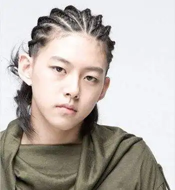 男生玉米辫子怎么编