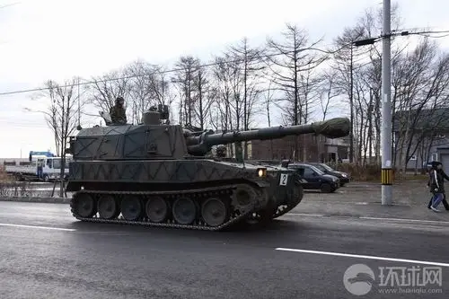 73式155mm自行榴弹炮