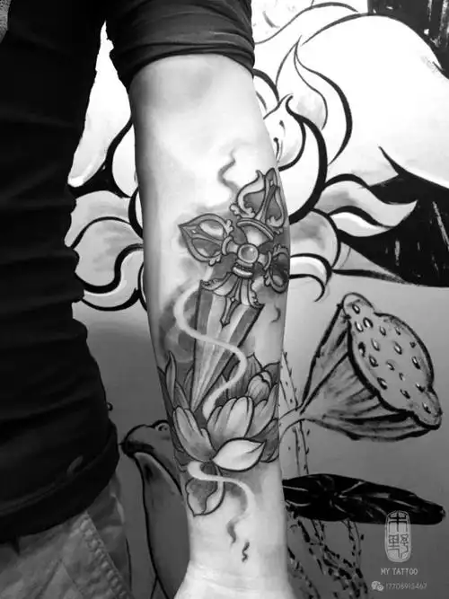 藏式—金刚杵_纹身图案手稿图片_加利的纹身作品集