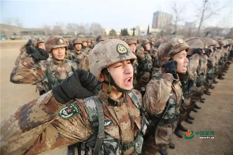 北部战区陆军开训 寒冬沙场将士亮剑 - 中华人民共和国国防部