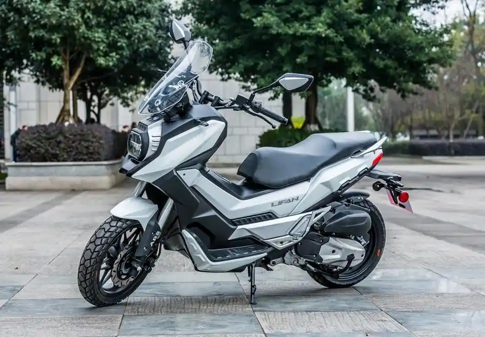 重庆摩帮之力帆摩托