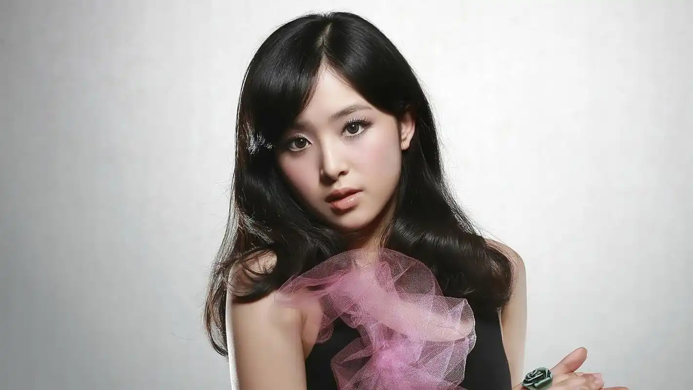 张含韵经历过什么?首付买的房子却还不起贷款,原因太心酸