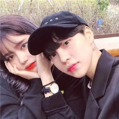 温馨又超明显情头ins高级质感 令人很羡慕的高清情侣头像_情侣头像_美