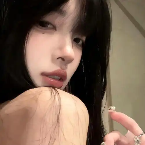 高冷范气质女生头像