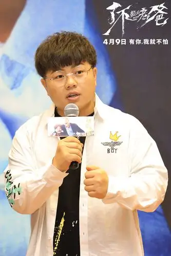 电影《了不起的老爸》李小胖"回家"谈友情