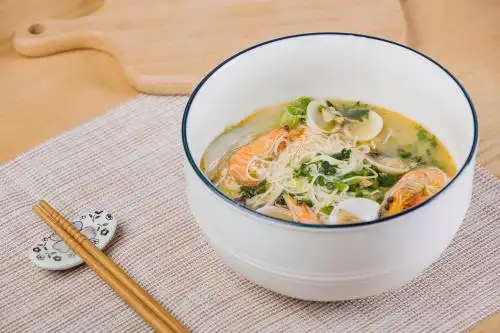 海南海口地方特色美食小吃伊面汤