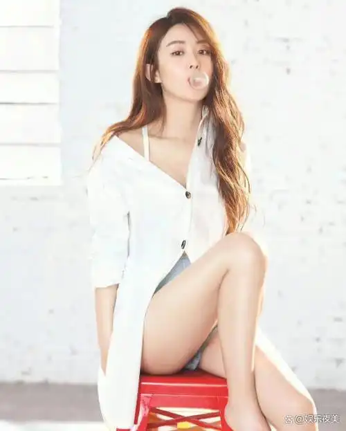 四小花旦《男人装》大赏!赵丽颖前后反差最大,杨幂真的很惊艳!