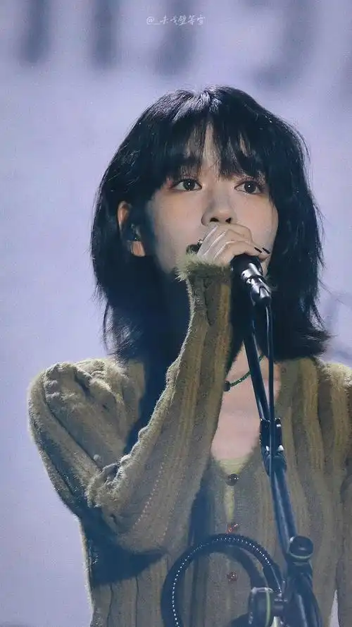 你们怎样评价房东的猫主唱王心怡的颜值呢? - 知乎