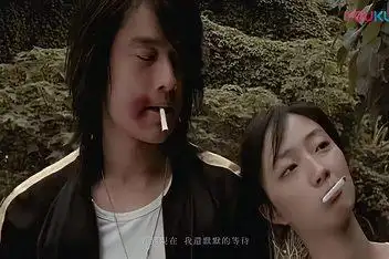 (飞儿乐团)经典歌曲《我们的爱》mv_百度视频搜索