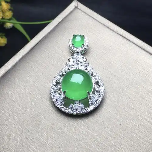 翡翠满绿冰绿圆蛋面镶嵌吊坠 玉器批发 镇平玉器批发