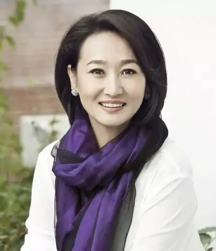 59岁腾格尔二婚妻子曝光却是我们熟悉的她难怪离婚影后前妻