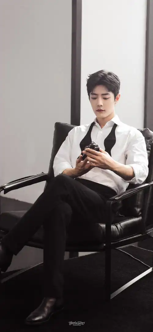 肖战##肖战白衬衫花絮照九宫格##肖战拉夫劳伦香氛代言人