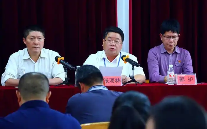 我校召开学习贯彻十九大精神动员布置会