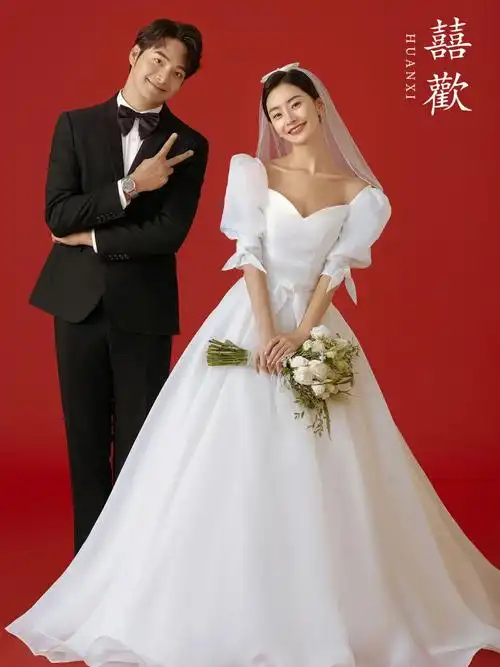 太爱这组室内婚纱照啦轻复古婚纱照风78