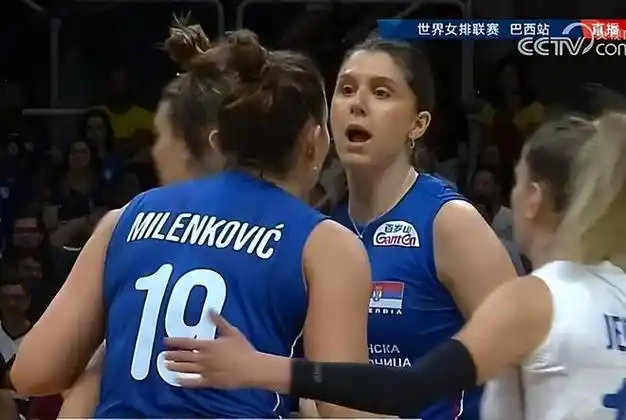 世界女排联赛丨中国队31逆转战胜塞尔维亚队 3胜1负结束首周比赛