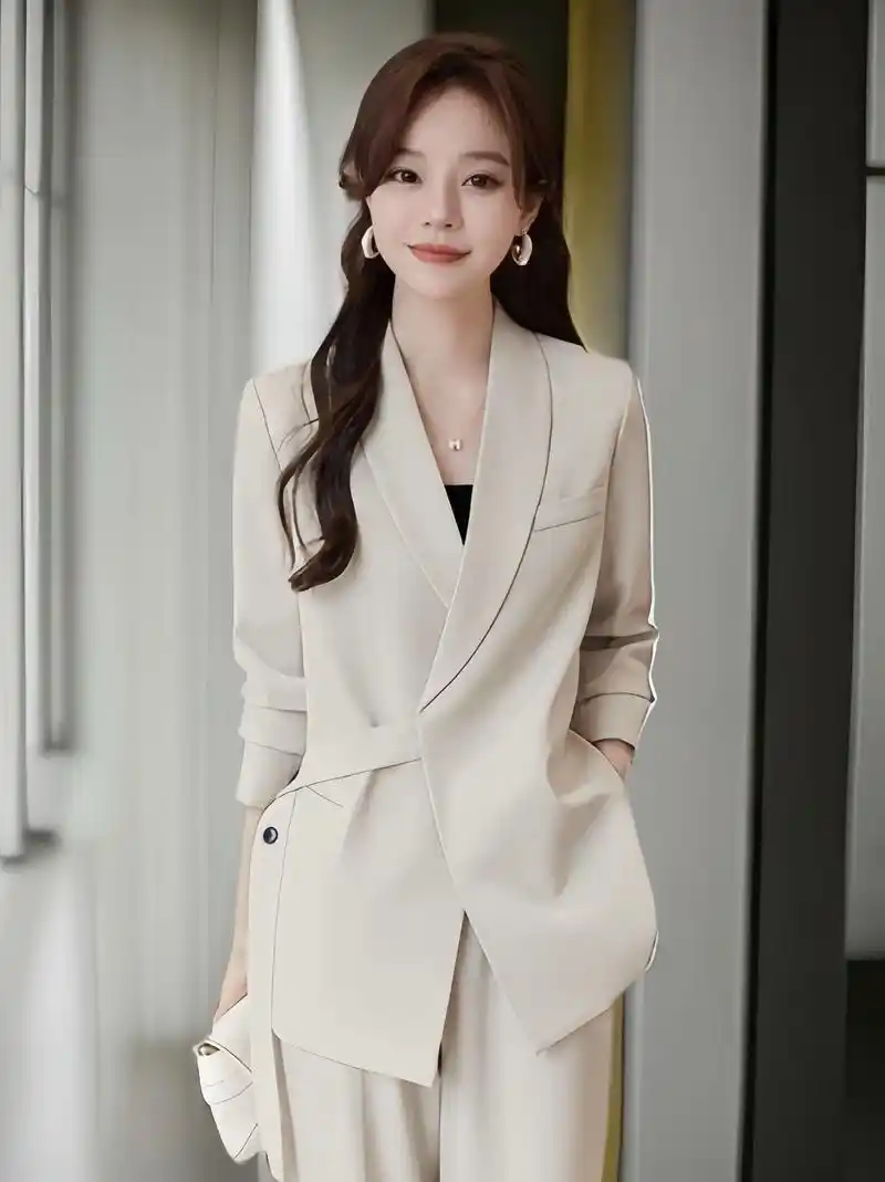 女士们,时尚韩版气质小西装套装来咯!