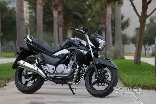 真车实拍豪爵铃木dl250!32800元是否值得购买? - 摩托欧耶