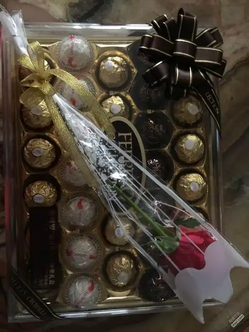 都来晒晒大家的情人节礼物吧